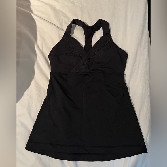 Lululemon top - Picture 1 of 2